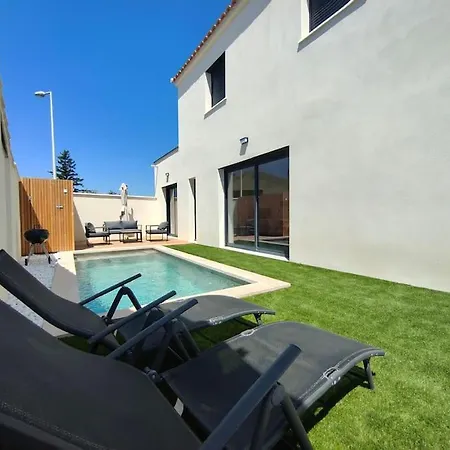 Superbe Maison Neuve Piscine Clim Parking Recharge Voiture Electrique Villa